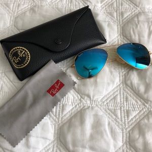 RAY-BAN BLUE AVIATOR FLASH LENSES SUNGLASSES